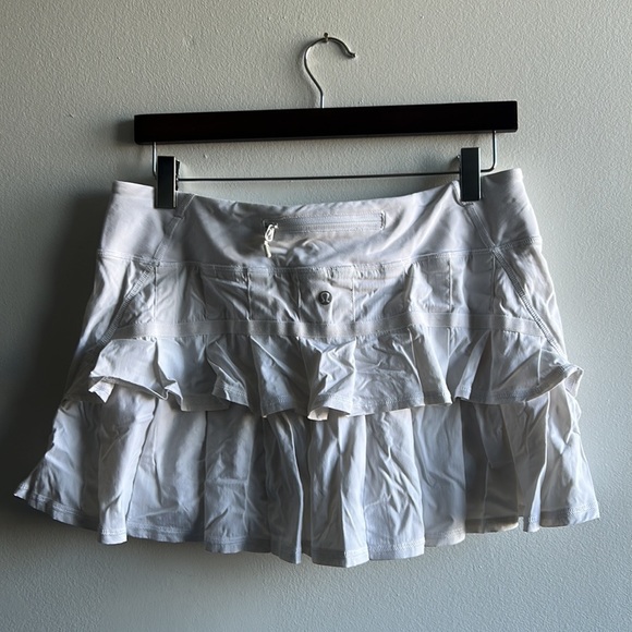 Pleated Lululemon Tennis Skirt Size 8 White - Picture 7 of 7